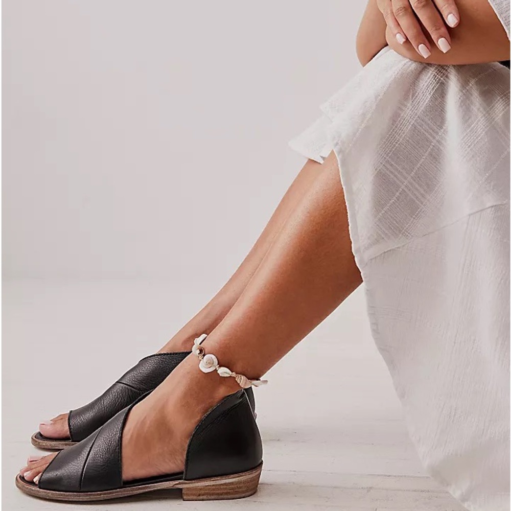 FREE PEOPLE Mont Blanc Textured Leather Shoes